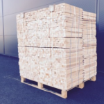 Palette de 3000 piquets de chantier