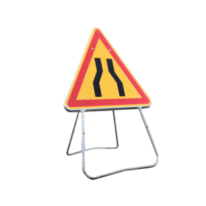 Panneau de signalisation chantier rétrécissement de chausée AK3 700/650 mm