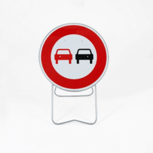 Panneau interdiction de doubler B3