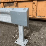 Embouts pour glissière métallique - droit affleurant - queue de carpe - parking